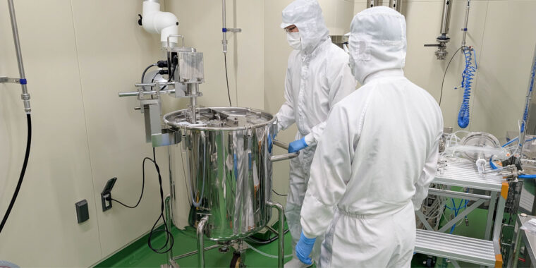 Custom 150L pharmaceutical mixing tank